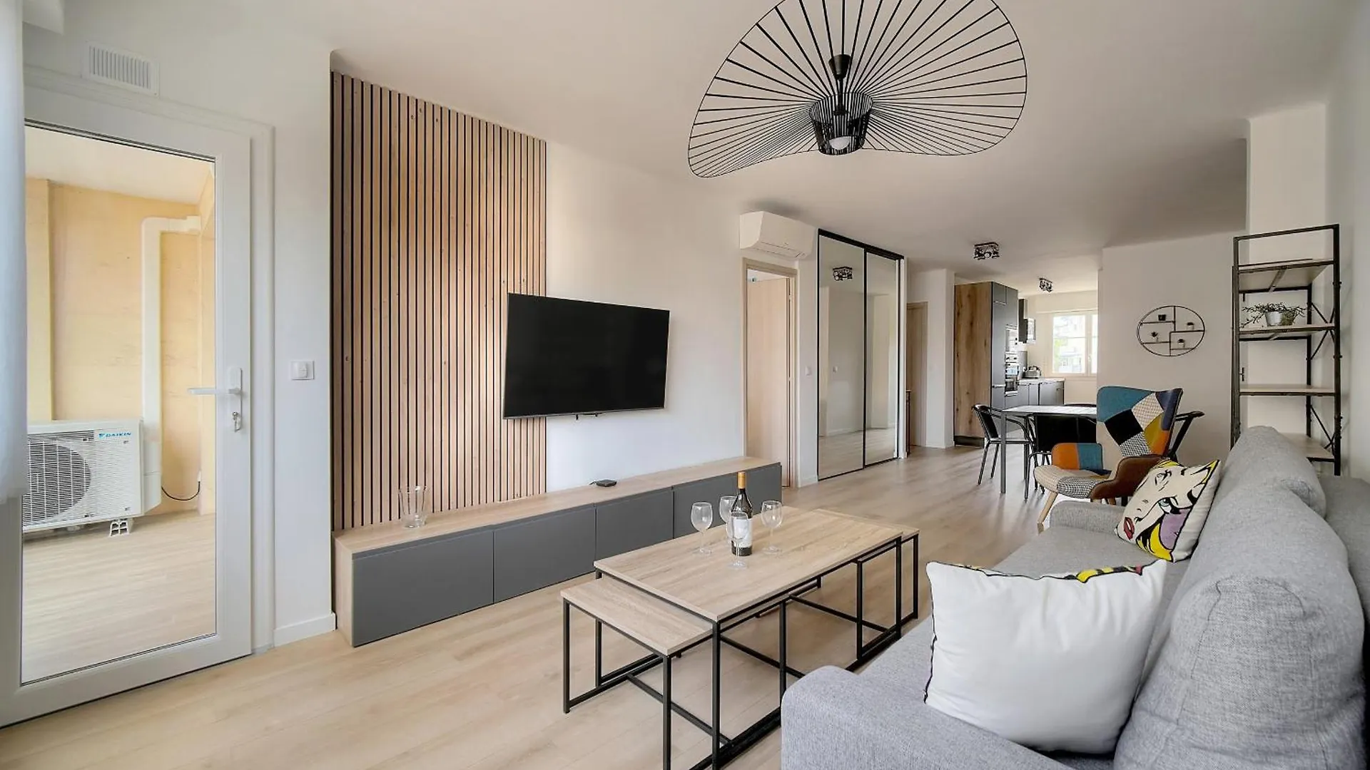 3 Pieces Moderne Proche Martinez Et Plages A2B249 Cannes Apartment